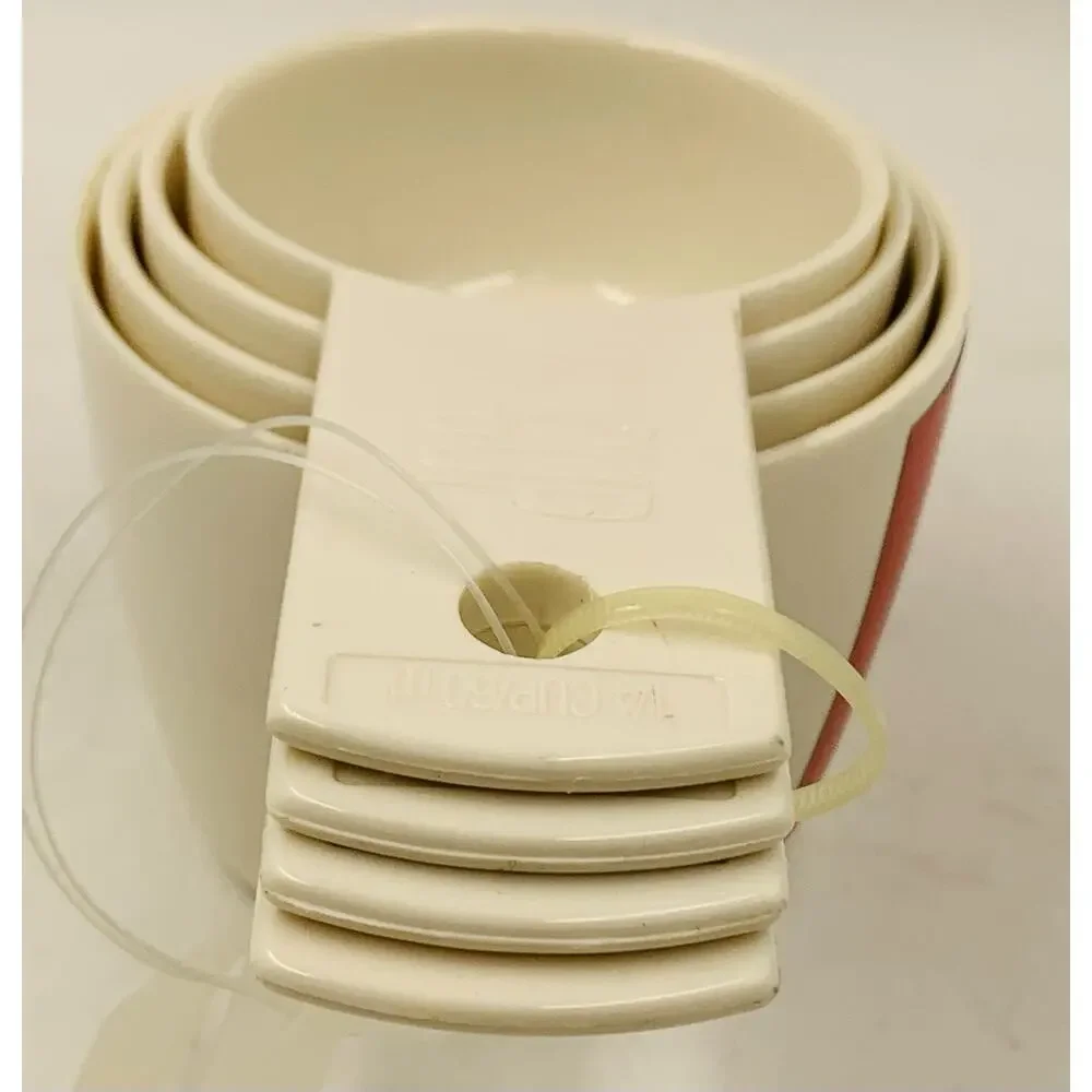 Vintage 1999 PYREX Accessories MEASURING CUP Set NOS White